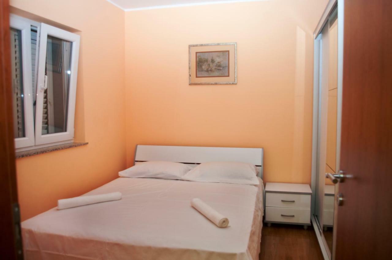 Beautiful Villa 6 Metres From Sea Grebaštica 외부 사진