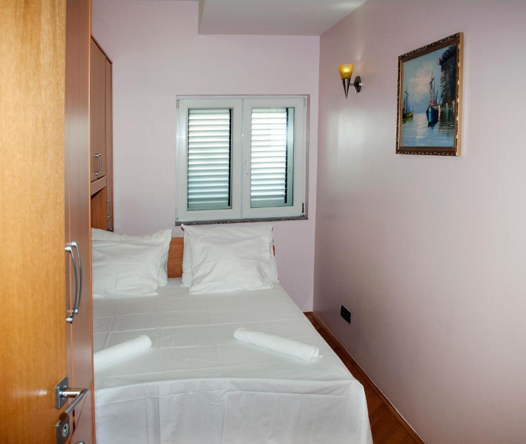 Beautiful Villa 6 Metres From Sea Grebaštica 외부 사진